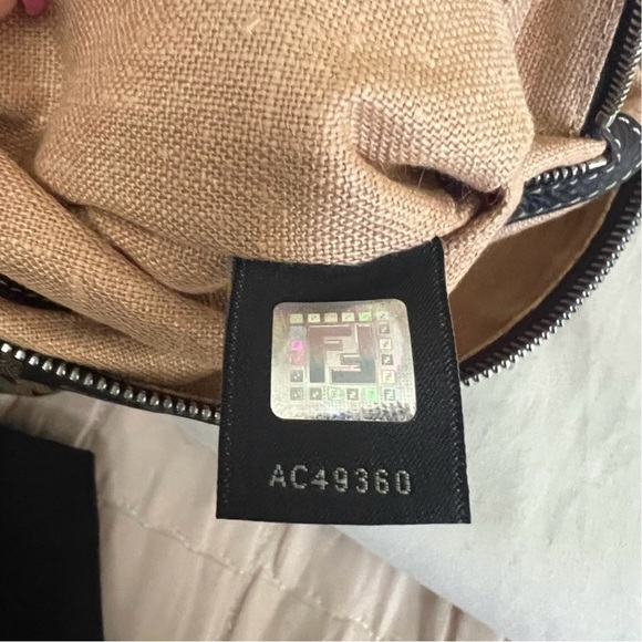 Fendi zucca selleria shoulder bag - Picture 2 of 13